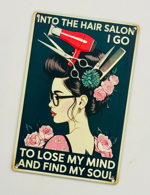 تابلو دکوراتیو چوبی طرح آرایشگاه زنانه مدل وینتج Vintage کلاسیک- ابعاد A5