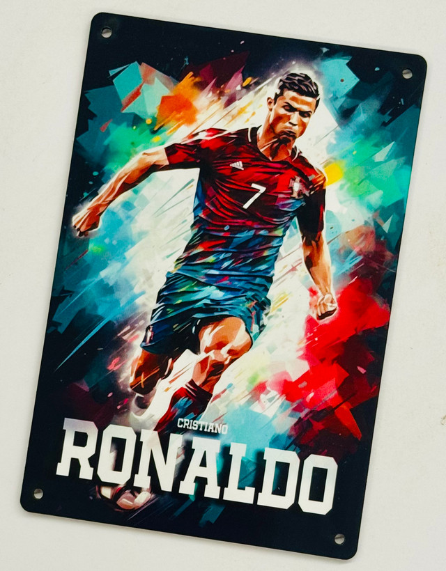 تابلو دکوراتیو چوبی پسرانه طرح کریستیانو رونالدو رونالدو CR7 سایز A5