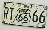 تابلو چوبی دکوراتیو پسرانه طرح جاده و پلاک ماشین کلاسیک وینتیج Route 66 و Michigan